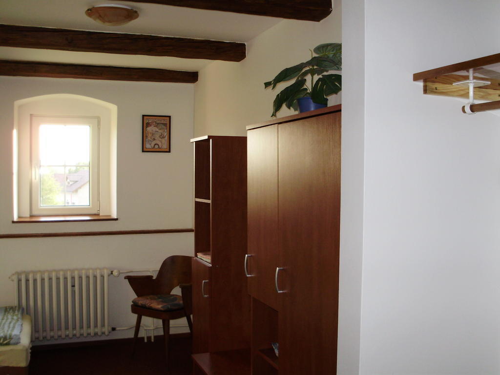 Ubytovani Doma Hotell Tisá Rom bilde