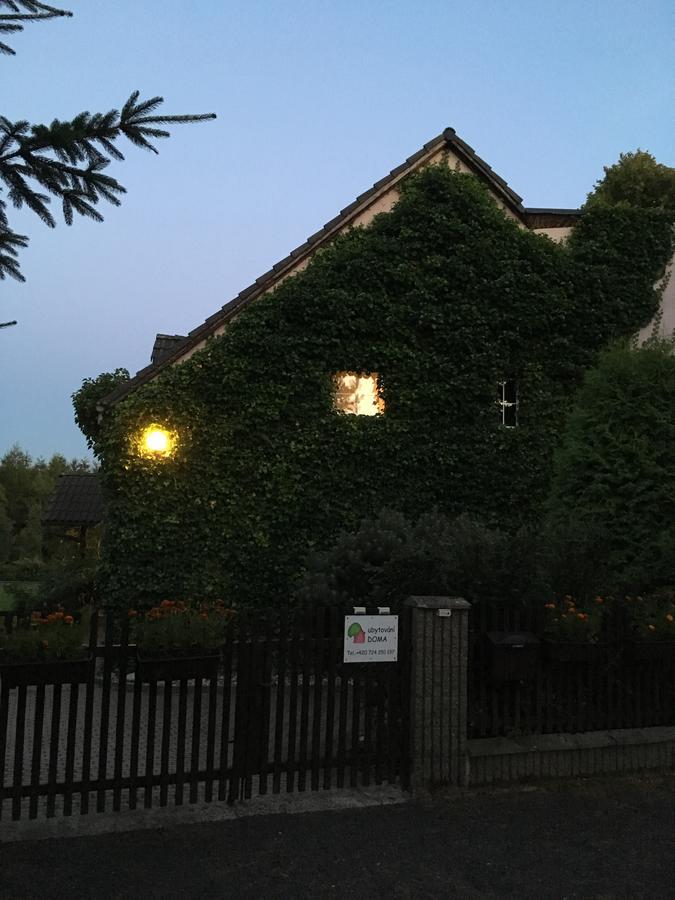 Ubytovani Doma Hotell Tisá Eksteriør bilde